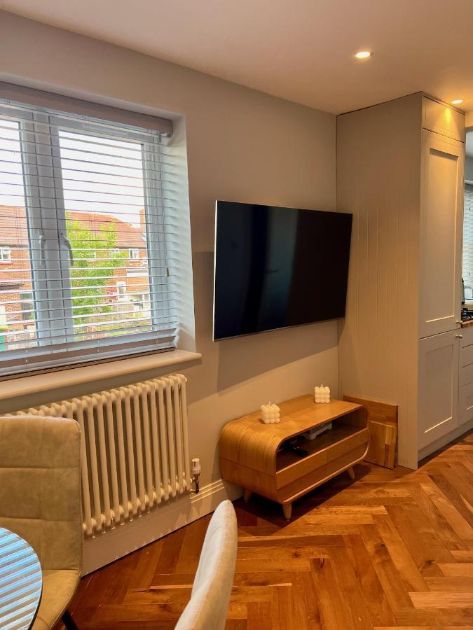 A Luxury 2 Bedroom Apartment Barnet Luaran gambar