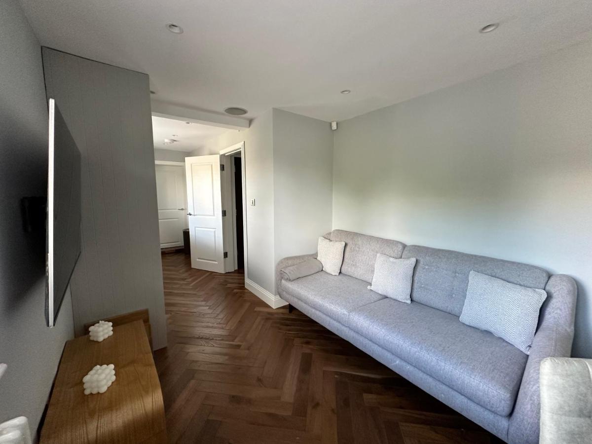A Luxury 2 Bedroom Apartment Barnet Luaran gambar