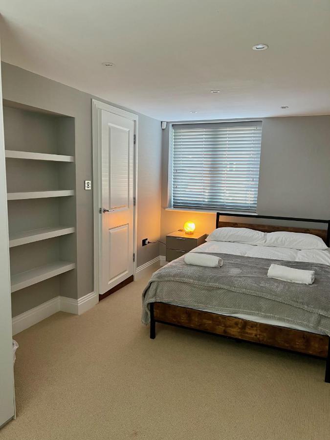 A Luxury 2 Bedroom Apartment Barnet Luaran gambar
